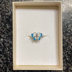 100% Authentic Dior Fine Jewelry white gold butterfly and Diamond ring! 💍